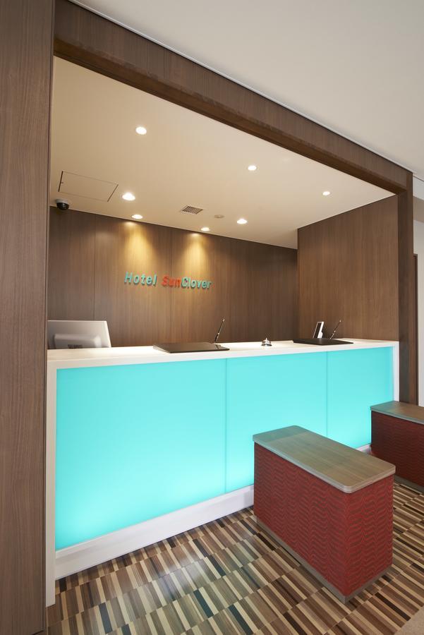 Hotel Sun Clover Koshigaya Eki Mae Kültér fotó
