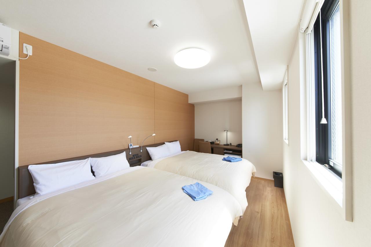 Hotel Sun Clover Koshigaya Eki Mae Kültér fotó